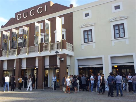 rome gucci outlet store|gucci outlet tuscany.